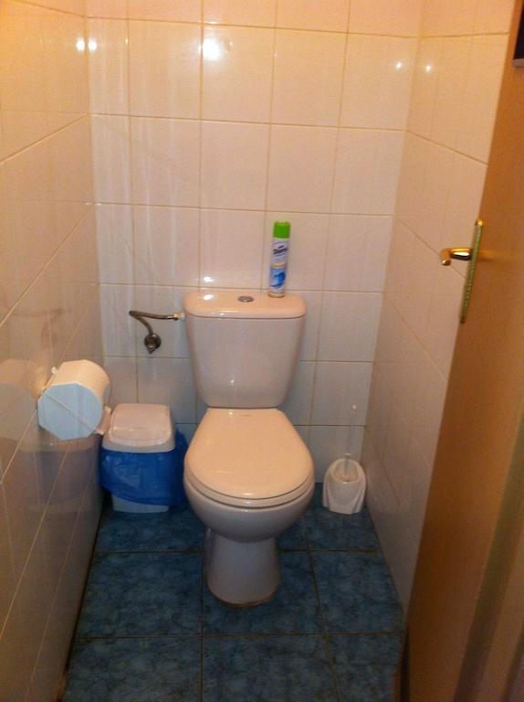 Molodizhniy Hostel Lviv Extérieur photo